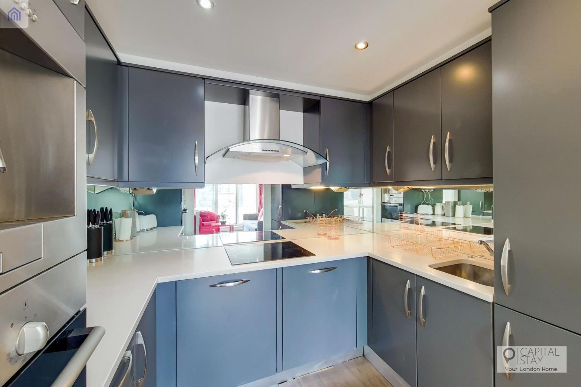London Excel Stays - One Bed Apartment Екстериор снимка